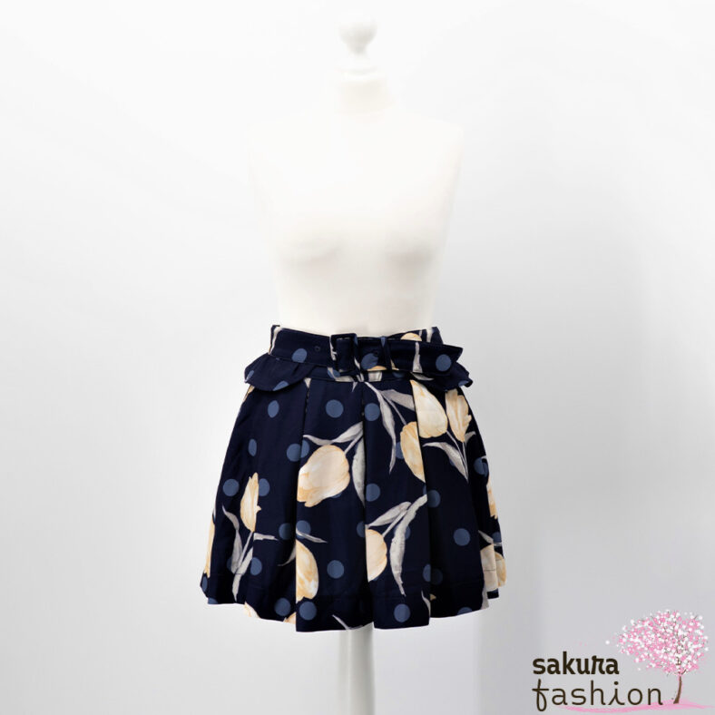 Liz Lisa Culotte Hosenrock Blau Marineblau Punkte Hellblau Blumenmotiv Tulpen Gelb Gürtel Rüschen Japan Kawaii