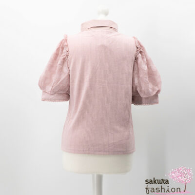 Liz Lisa Blusenshirt Bluse Shirt Gerippt Rosa Puffärmel Herzen Schleifenkragen Schleife Stickerei Zierknöpfe Gold Borde Japan Kawaii