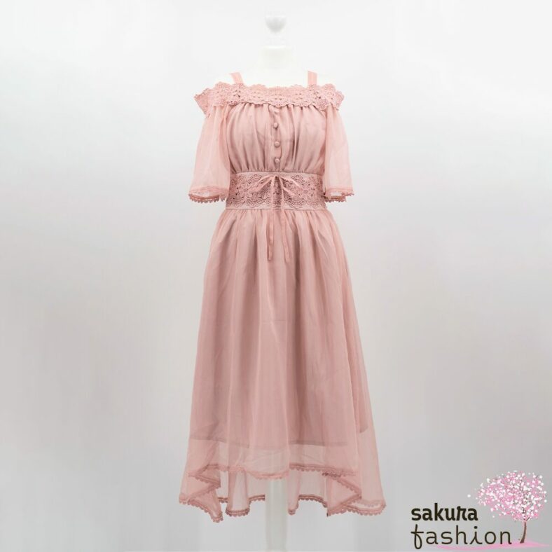 Liz Lisa Kleid Rosa Masi Lang Spitze Floral Häkelborte Herzen Schleifenband Schleife Gerafft Tailliert Schulterfrei Trägerkleid Zierknöpfe Halbarm Transparent Japan Kawaii Fish Tail One-piece pink