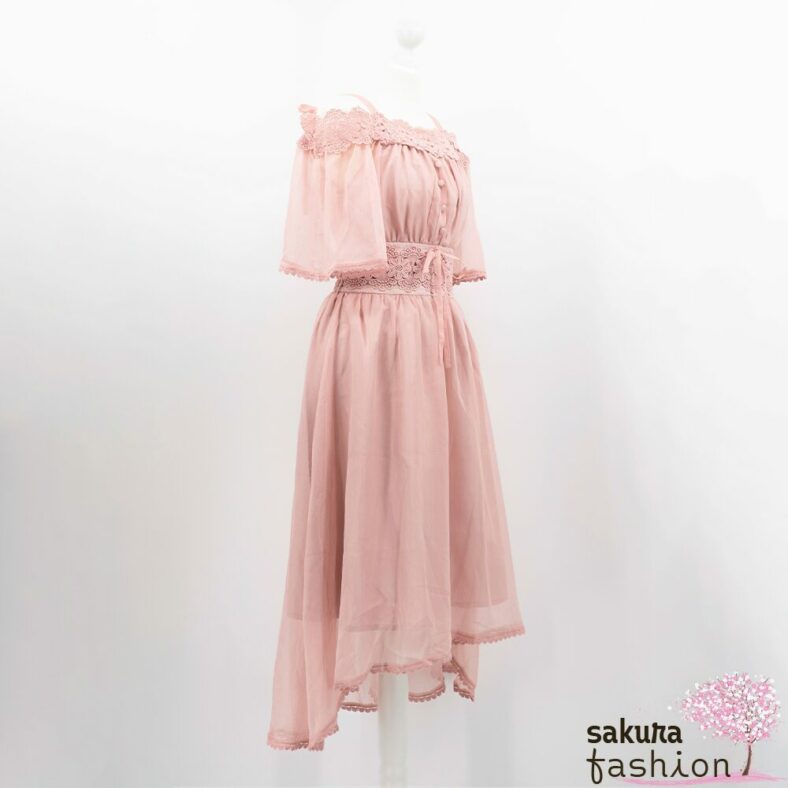 Liz Lisa Kleid Rosa Masi Lang Spitze Floral Häkelborte Herzen Schleifenband Schleife Gerafft Tailliert Schulterfrei Trägerkleid Zierknöpfe Halbarm Transparent Japan Kawaii Fish Tail One-piece pink