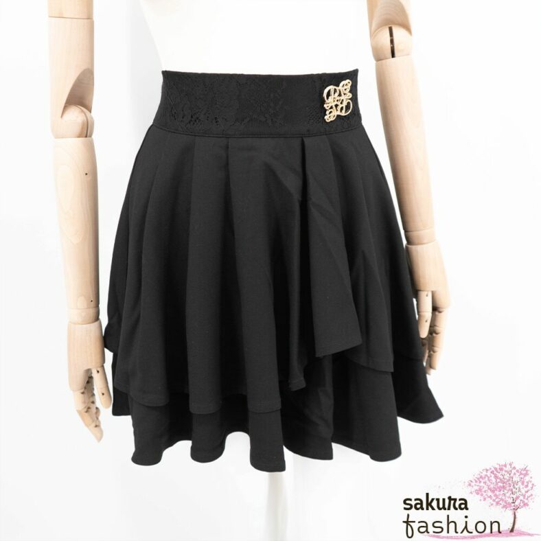 Rojita asymmetrischer ausgestellter Rock Schwarz Spitzenverzierung Monogrammbrosche Gold Japan Kawaii Feminin asymmetrical flare skirt black