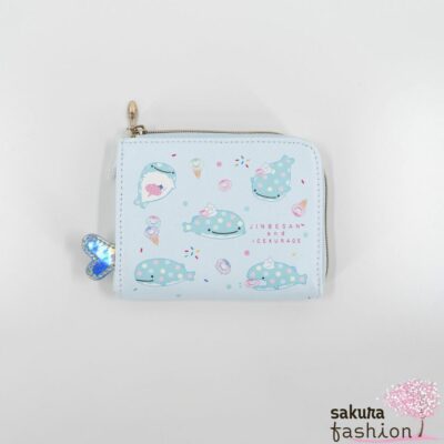 San-X Jinbe San Walhai Geldbörse Blau Qualle Motivdruck Eiscreme Kunstleder Holografisch Portemonnaie Portmonee Japan Kawaii Accessoire compact wallet jinbei-san and ice jellyfish