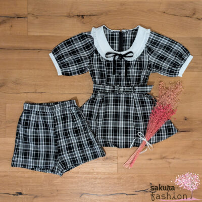 Dear My Love Rose Set 2teilig Tunika Shorts Kariert Schwarz Weiß Bubikragen Puffärmel Kragenschleife Tailliert Taillengürtel Schulmädchen Gürtel Stoffhose Kurz Japan Kawaii round collar frill girly set black