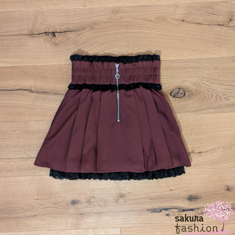 Dear My Love Faltenrock Rot Spitze Schwarz Herznieten herzschnallen Silber Tailliert Japan Kawaii heart stud belt lace skirt bordeaux